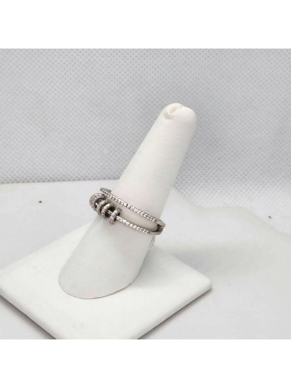 Modern Five-Round Design Ring in 925 Sterling Silver – New